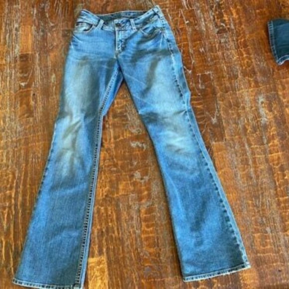 SILVER Suki DENIM Mid-rise BOOTCUT Stretch JEANS~ 27 (abt 2-4) med-wash * EUC - Picture 1 of 10